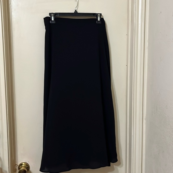 Vince Camuto Dresses & Skirts - NWT Vince Camuto Black Elastic Waist Long Skirt size Large
